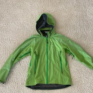 Arc’teryx jacket green large